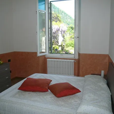 Casa Beatrice Apartment Oliveto Lario Room photo